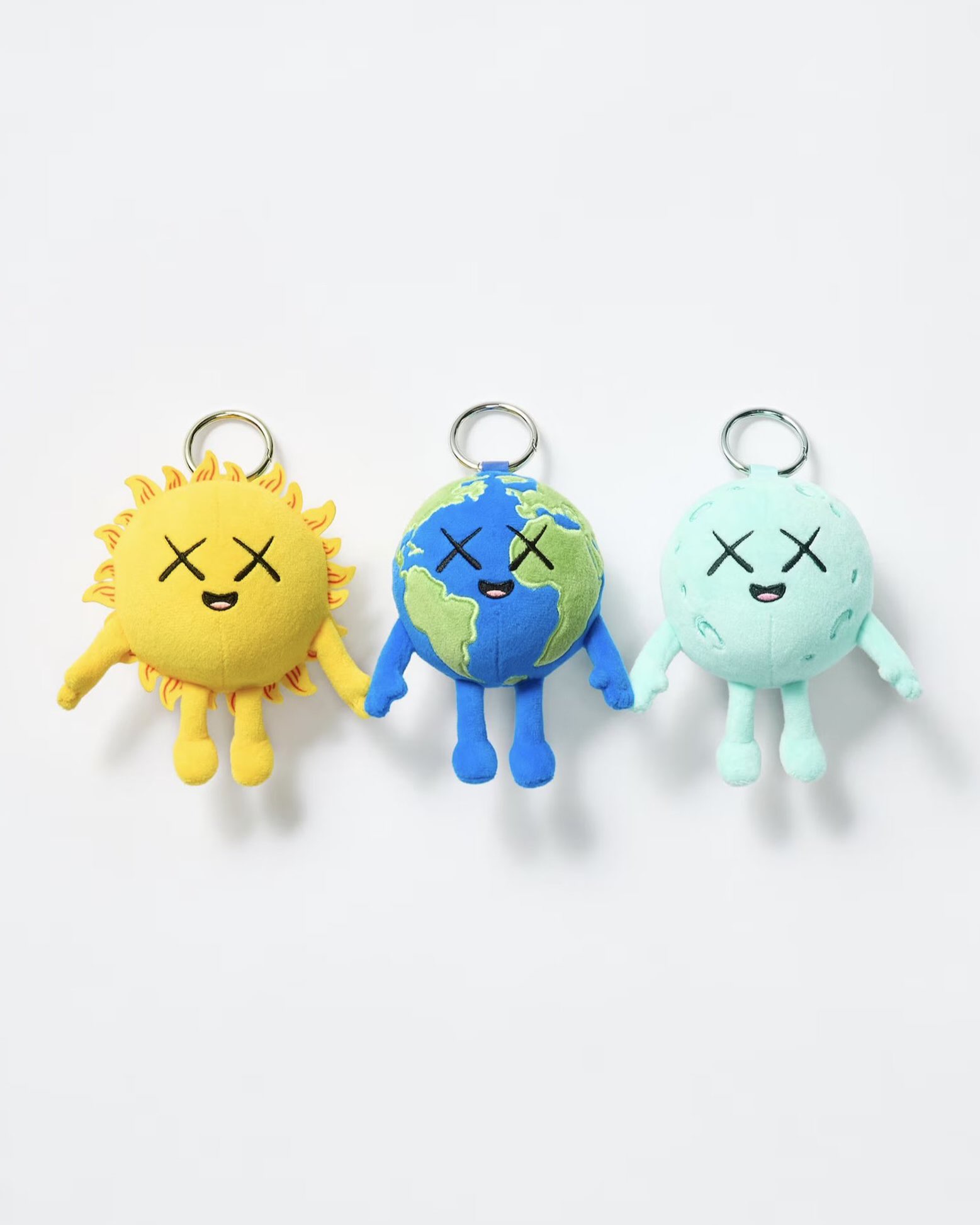 KAWS UNIVERSE additional visual 4