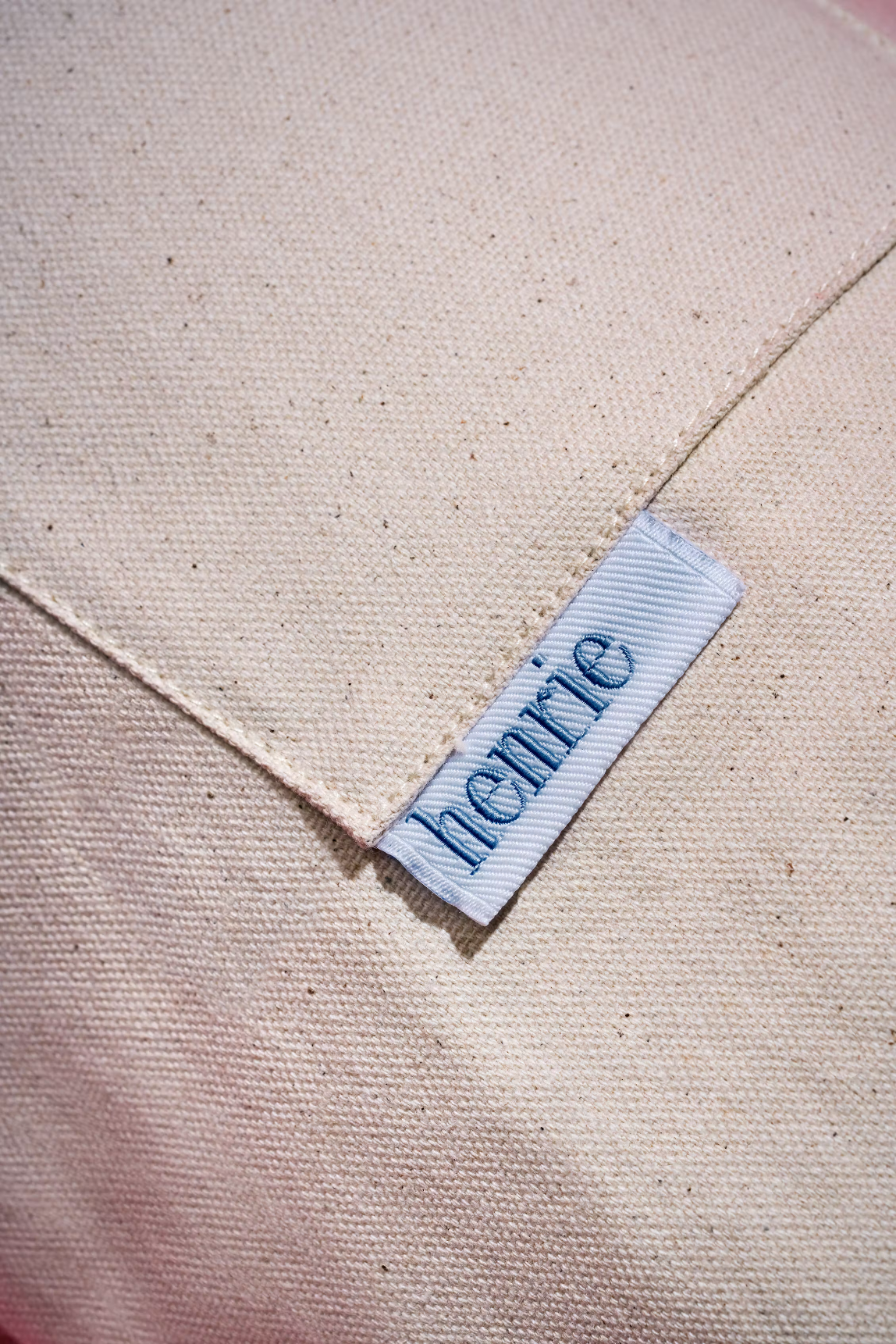 Henrie material detail